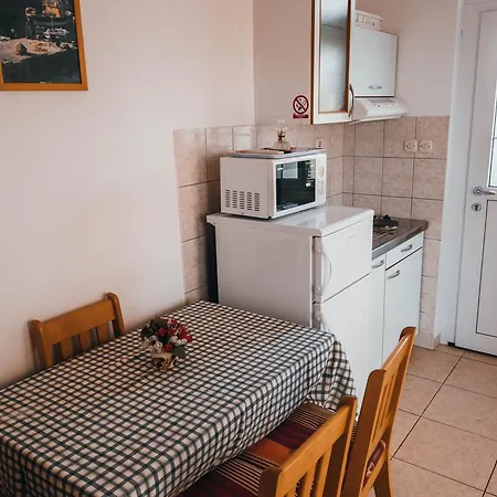 Apartments Visnjic Zaboric Exterior photo