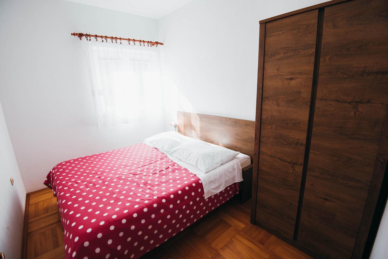 Apartment Visnjic *